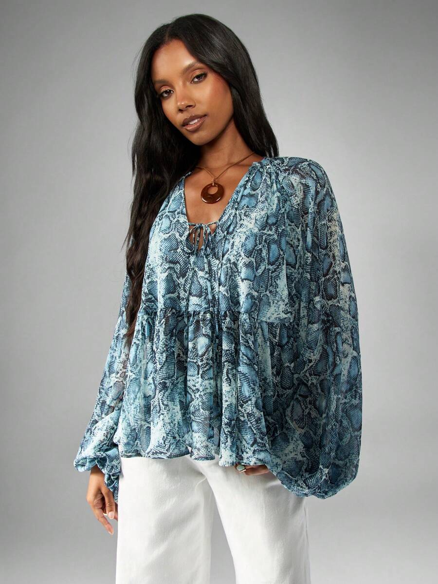 MISSGUIDED Balloon Sleeve Blouse Snake Python Print V Neck Boho Chic Long Sleeve Peasant Top Wide Flowing Empire Waist Pleated Fall Winter Fashion - Blue - View 1