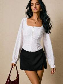 Poéselle Áo nữ dệt kim jacquard, cài móc vai, tay dài, màu trắng, kiểu dáng dễ thương, phù hợp đi làm, màu trơn, khoét eo, ôm sát, cổ vuông, màu trắng, phong cách Fairycore, mùa thu đông, công sở. - trắng - Xem 7
