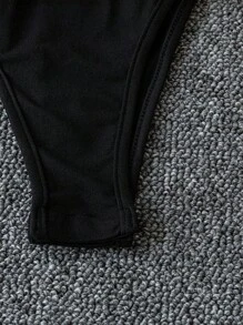 Celure 大码优雅撞色网眼荷叶边 V 领紧身衣，夏季