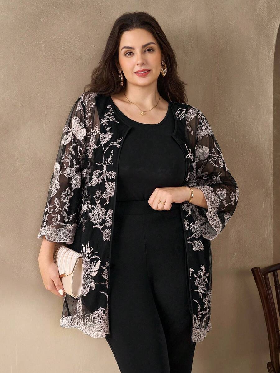 Chikora Conjunto de 3 piezas de talla grande: cárdigan de malla bordada floral elegante, top de tirantes y pantalones - Negro - Ver 1