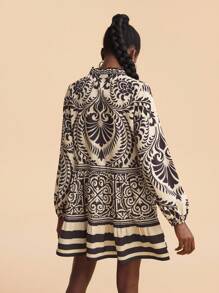 Travachic 女士休闲短款植物印花V领长袖单排扣迷你连衣裙 - 卡其色 - 查看 3