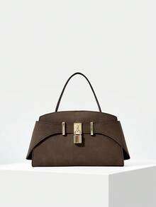 MOTF PREMIUM حقيبة يد بتفاصيل قفل الموضة