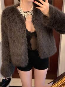 DAZY Women's Fashionable Short Fluffy Coat, Autumn/Winter Jacket Fluffy Coat