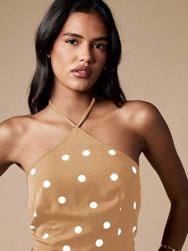 MISSGUIDED ドット柄ホルターネッククロップトップ（タイバック付き）