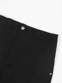 Manfinity Mode Men's Solid Color Simple Slim Fit Stylish Casual Shorts, Valentine's Day Shorts - Black - View 4