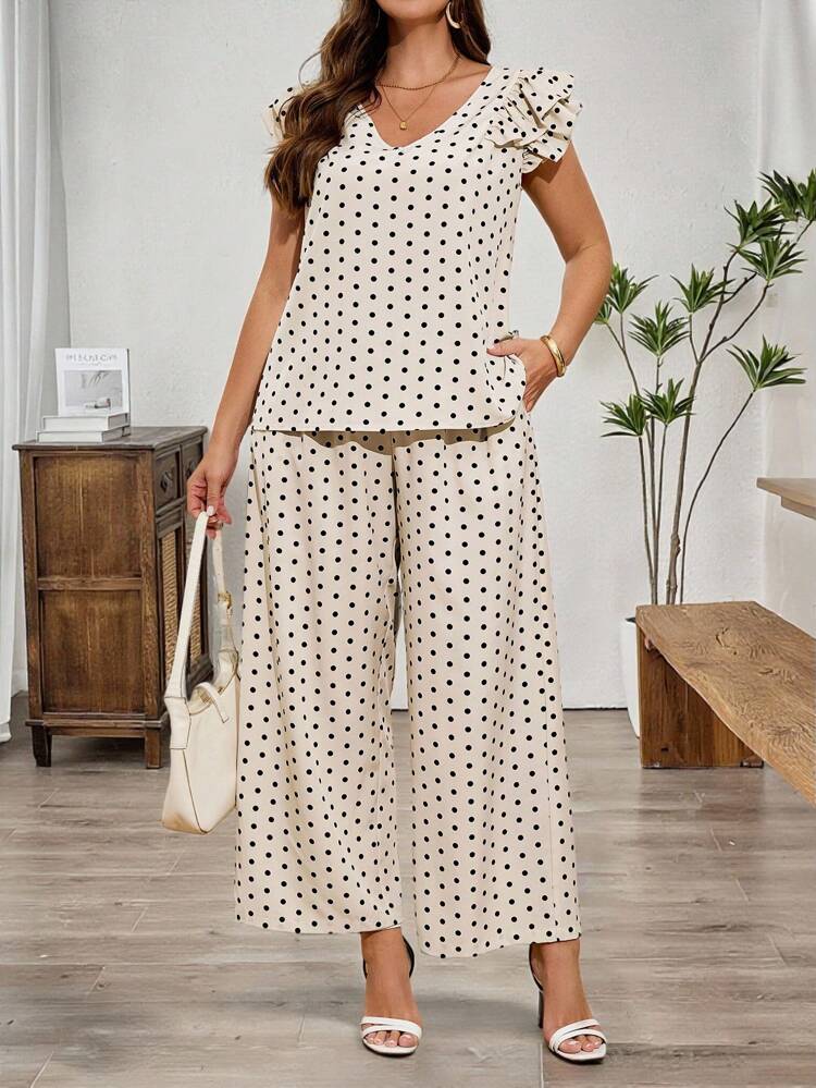 2pcs/Set Plus Size Women Polka Dot Print Round Neck Cap Sleeve Blouse And Pants,Tea Party,Business Casual Women's Wear,Office Outfits For Women,Graduation Outfit,Gifts For Mother,Bohemian Clothes,Springbreak,Rave Outfits