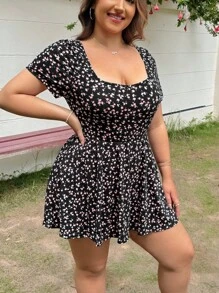 Solflare 大码女式碎花方领短袖休闲连体衣