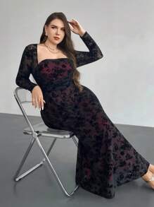 Firerie فستان طويل أنيق للنساء ذوات الحجم الكبير مزين بالشبك المخمل، فستان طويل أنيق بأكمام طويلة وياقة مربعة/فستان ضيق مطوي بخصر متباين باللونين الأحمر والأسود/فستان طويل بأكمام طويلة للنساء ذوات الحجم الكبير/فستان أنيق للمعلمات