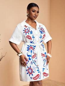 Veslaya 2025春夏大码复古西部/热带度假/音乐节/夜店/公路旅行/自然之旅/休闲/城市度假/毕业典礼/优雅假日连衣裙 - 白色波西米亚复古印花立领短袖系腰H字迷你衬衫裙 大码衬衫裙 夏季大码度假装 - 白色 - 查看 4