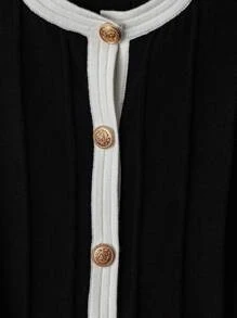 GlowEve CURVE كارديجان محبوك ذو طبقات مطرزة متناوب الألوان مقاس كبير، طراز عتيق - أبيض وأسود - مشاهدة 5