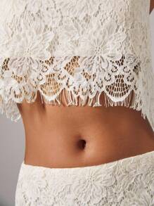 COSMINA 四季两件套女士优雅无袖蕾丝上衣和裙子，女士休闲套装，生日装，婚礼宾客礼服，外出装 - 白色 - 查看 6