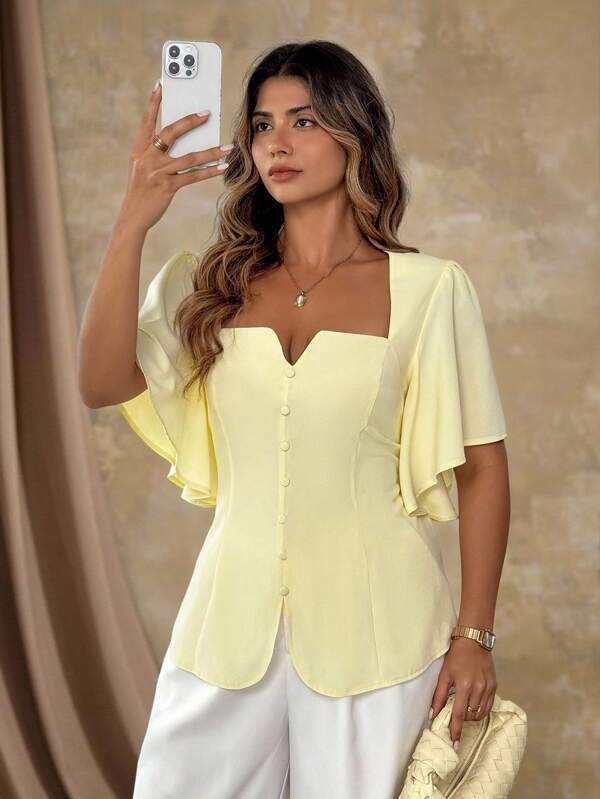 Roveilla Cămașă elegantă de damă, stil francez, casual, de culoare crem, cu decolteu în formă de inimă, talie strânsă, linie A, coadă de pește, decorațiune cu nasturi, tiv cu volane, mâneci bufante, potrivită pentru plajă de primăvară/vară, birou, timp liber, festivaluri de muzică, petreceri