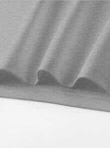 Manfinity EMRG 男士休闲运动短款印花圆领 T 恤，图案男士 T 恤，超大 T 恤，男友礼物