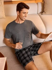 Manfinity Underwear&Sleepwear Basics Pijama masculino con estampado de cuadros y bolsillo parche