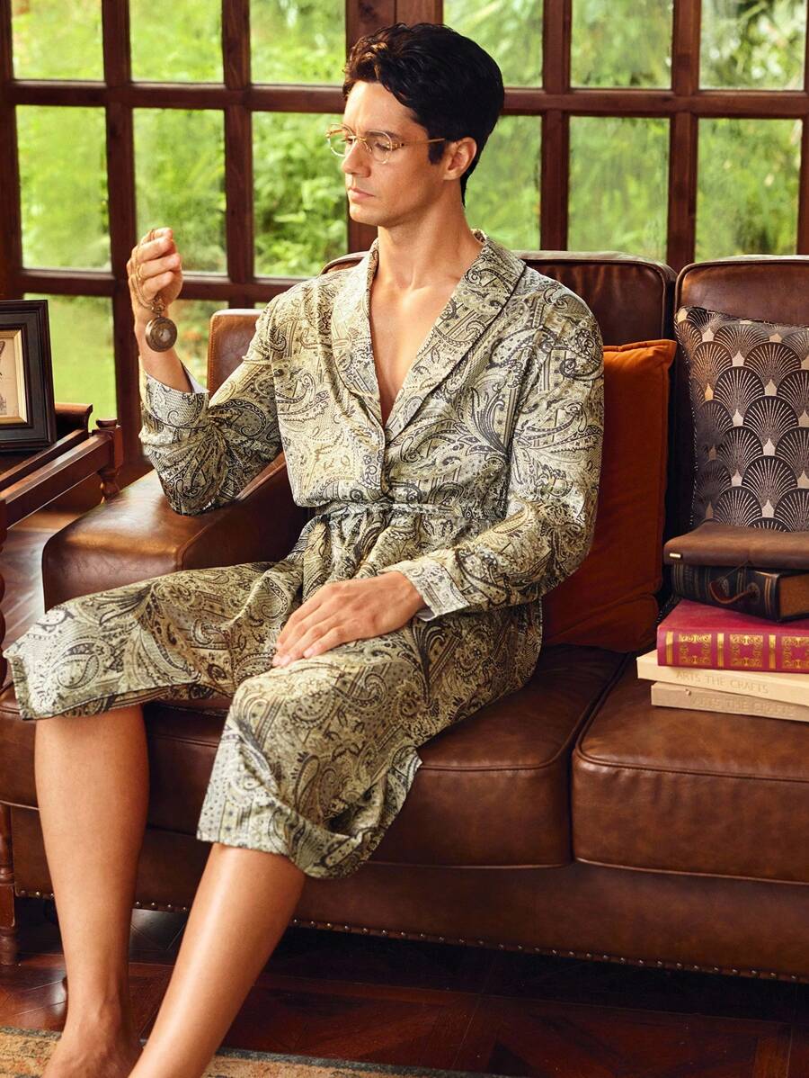 Manfinity Men's Paisley Print Dual Pocket Long Sleeve Robe - Multicolor - View 1