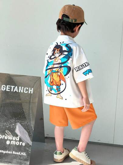 2件套年轻男孩休闲舒适卡通人物印花衬衫和纯色短裤套装