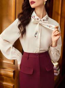 Vintamour 复古经典优雅女式刺绣系带衬衫，修身长袖衬衫，杏色