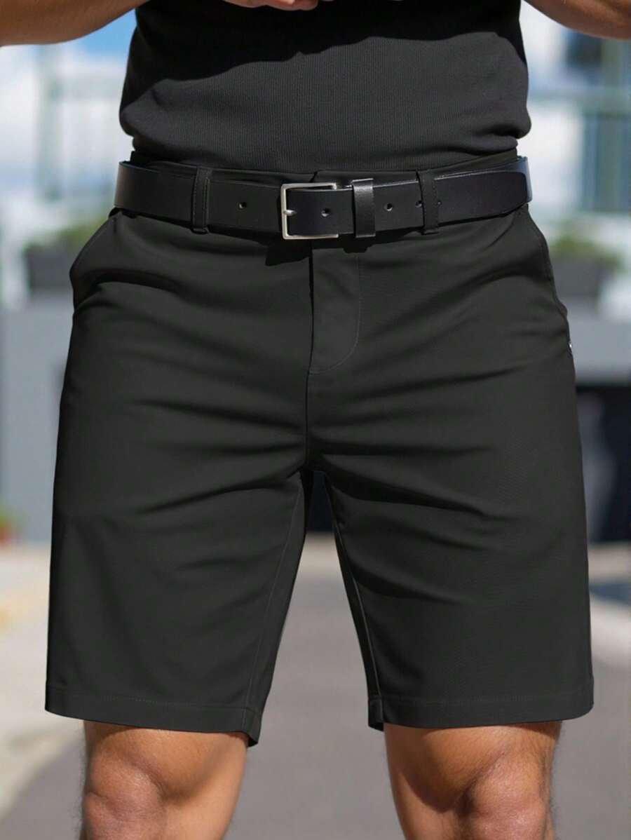 Manfinity Mode Men's Solid Color Simple Slim Fit Stylish Casual Shorts, Valentine's Day Shorts - Black - View 1