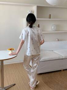 1 套青少年女孩蝴蝶结和波尔卡圆点印花白色短袖开衫和裤子柔软家居服女士睡衣套装纽扣睡衣套装 - 白色 - 查看 4