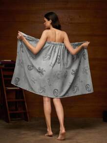 HARRY POTTER X SHEIN 1pc Graphic Print Embroidery Detail Bath Towl, Absorbent & Soft, Can Be Fixed On The Chest, Won't Slip Off - Grey - View 2