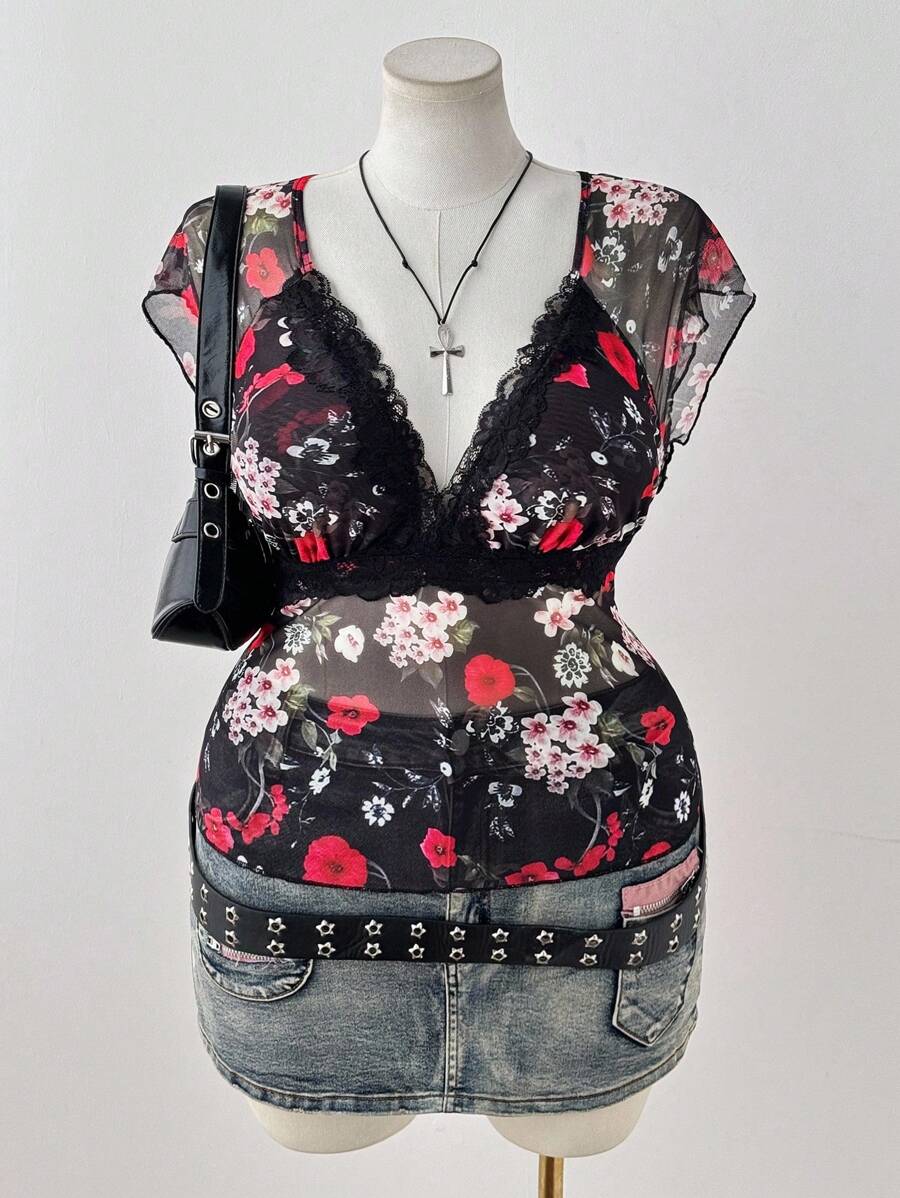 Sunspun 女士V领蕾丝拼接印花短袖T恤，修身腰部设计，优雅度假外出，夏季 - 彩色 - 查看 1