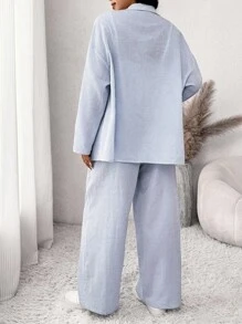 SHEIN Frenchy 大尺碼女款藍白條紋寬鬆休閒兩件套 - 藍白色 - 查看 4