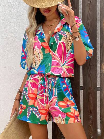Breezaya 女裝花色印花短袖上衣與短褲，簡單易穿的日常裝扮