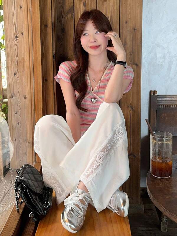 DAZY Women's Casual Versatile Solid Color Lace Patchwork Pants
