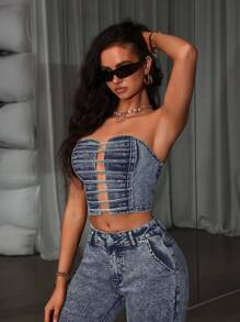 SHEIN ICON 女士镂空设计短款性感修身牛仔紧身背心 - 淺色水洗藍 - 查看 1