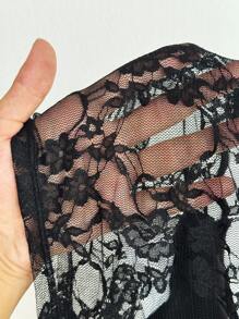 Coolane 女士夏季锐舞派对复古朋克Y2K哥特蕾丝蝴蝶结镂空黑色背心和短裤内衣套装两件套 - 黑色 - 查看 8