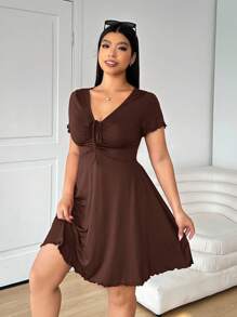 Solflare Váy buộc dây phía trước cổ chữ V màu đỏ ngày lễ tình nhân cho nữ cỡ lớn - màu nâu - Xem 5