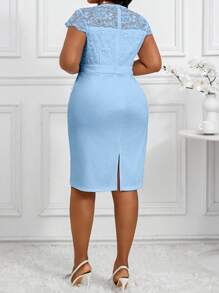 SHEIN Lady 春夏秋冬休闲优雅婚礼白色针织蕾丝圆领铅笔荷叶边中长款短袖大码连衣裙返校节礼服演唱会女装秋季婚礼宾客礼服女装正式礼服机场女装商务 - 淺藍色 - 查看 2