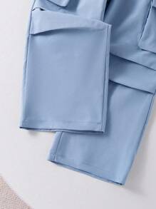 SHEIN Wildeya 2pcs/Set Young Girl Knitted White Short Sleeve Top T-Shirt & Blue Knitted Sequin Bow Decor Cargo Pants, Summer Outfit