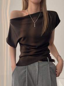 DAZY 女式斜肩褶饰腰休闲T恤学院风上衣 - 棕色 - 查看 1