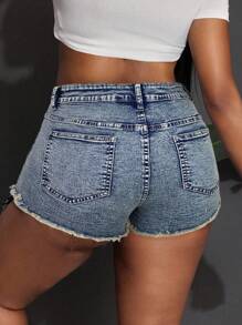 Slaydiva Plus Size Sexy Form-Fitting Elastic Super Short Blue Denim Shorts - Medium Wash - View 2