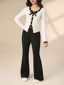 SHEIN 2 件套少女优雅白色针织方领蝴蝶装饰短袖 T 恤 + 修身喇叭长裤，2 件套服装 - 杏色 - 查看 6