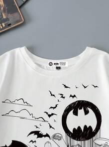 BATMAN X SHEIN 男士休闲字母与人物图案圆领短袖 T 恤，夏季 - 白色 - 查看 6