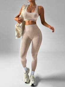 Easithlete 女士纯色圆领无袖上衣和松紧腰宽松长裤运动套装健身女士套装 - 咖啡棕 - 查看 5