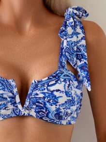 Sunnyshic Ladies 2pcs Random Printed V-Neck Thick Strap Bowknot Crop Top & Triangle Bottom Bikini Set Set - Blue and White - View 6