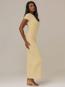 MUSERA 柔软如黄油般的短袖修身连衣裙，基础款休闲夏季可爱女装假日款 - 杏色 - 查看 2