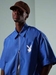 PLAYBOY X SUMWON Camicia sportiva con chiusura lampo, collezione streetwear, stile di vita urbano, logo stampato anteriore e posteriore, casual estivo, leggero, oversize - Blu reale - Visualizzare 5