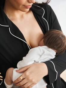 BloomMama 孕妇撞色滚边前扣家居连衣裙，秋冬季舒适居家服 - 黑色 - 查看 3