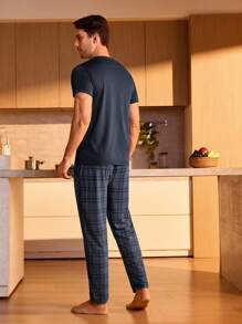 Manfinity Underwear&Sleepwear Basics Ensemble D'habillement Pour Hommes À Carreaux À Manches Courtes De Couleur Unie Avec Pantalon Long Pour La Maison - Bleu marine - Voir 2