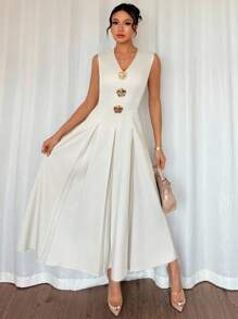 Rafferiza Váy chữ A không tay cổ chữ V có nút kim loại màu vàng hồng, eo thắt - Màu be - Xem 5