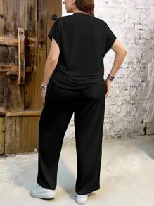 EMERY ROSE 2件套加大码纯色休闲套装，适合夏季