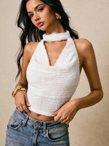 Poéselle 白色吊带背心，翻领上衣，垂领上衣，毛绒针织露脐吊带短款上衣，颈圈领口 | 柔软绒毛无袖背心，毛绒露脐上衣，白色吊带背心，绒毛针织上衣，冬季外出上衣，柔软针织背心，休闲简约纯色性感吊带上衣，适合日常穿着、外出、通勤、约会、婚礼、派对、度假等各种场合，秋季女装 - 白色 - 查看 5