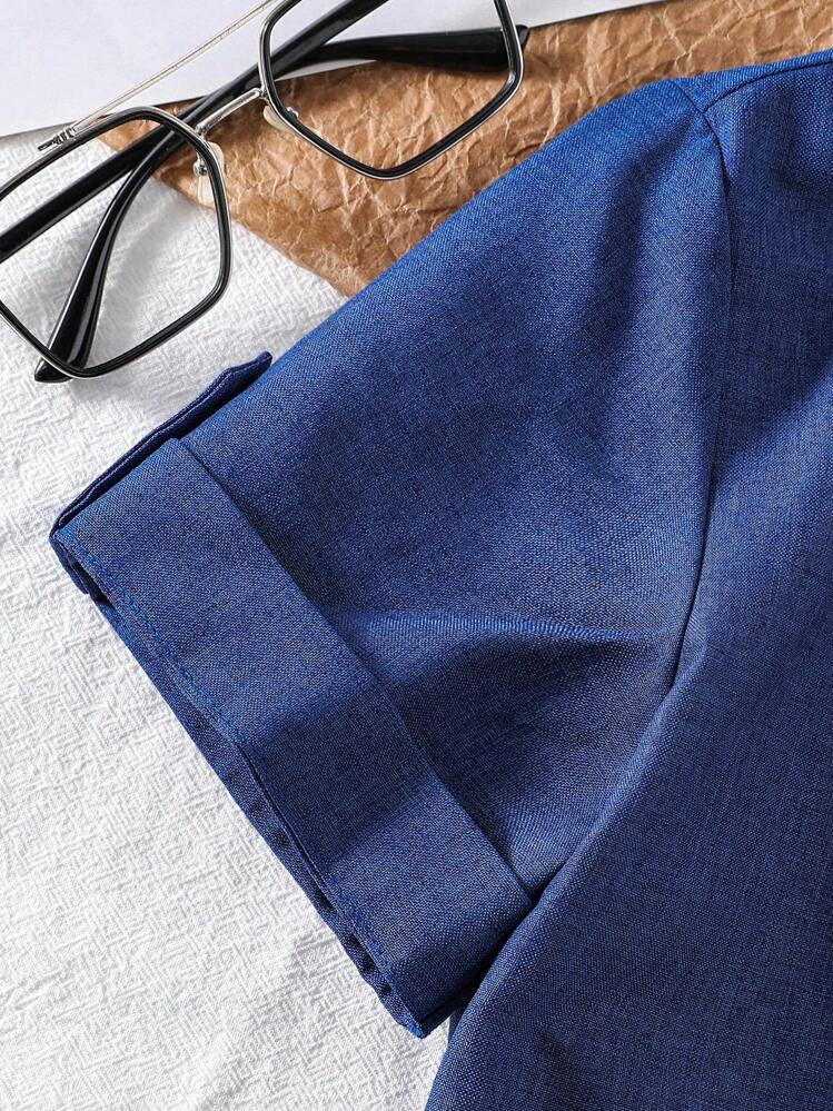 SHEIN Genkimix Kids 1pc Tween Boys' Stand Collar Classic Blue Solid Color Casual Short Sleeve Shirt, Spring/Summer - Royal Blue - View 3