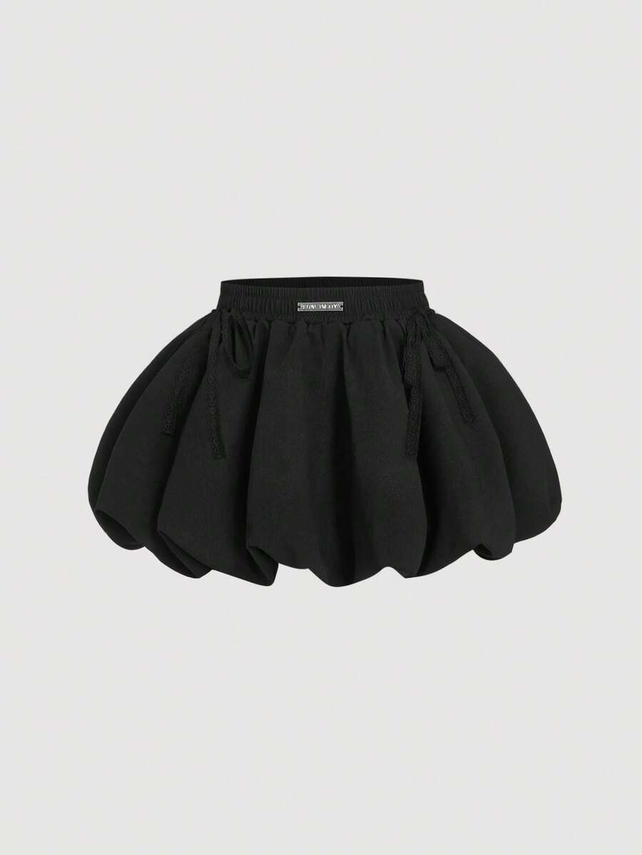 SHEIN x Luisa Sonza SHEIN MOD Black Bowknot Trim Floral Bubble Hem Skirt, Lined Pants, Low Waist, Date School Work Night Outfits Women, Sexy Cute Y2k Back-To-School Autumn - Black - View 1