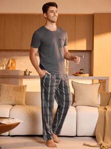 Manfinity Underwear&Sleepwear Basics Men Plaid Print Pocket Patched PJ Set / Pajama Set