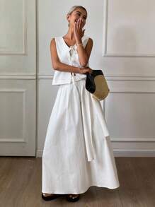 DAZY 2 件套女士纯色修身系带 V 领无袖背心和伞裙休闲度假套装，秋季 - 白色 - 查看 5